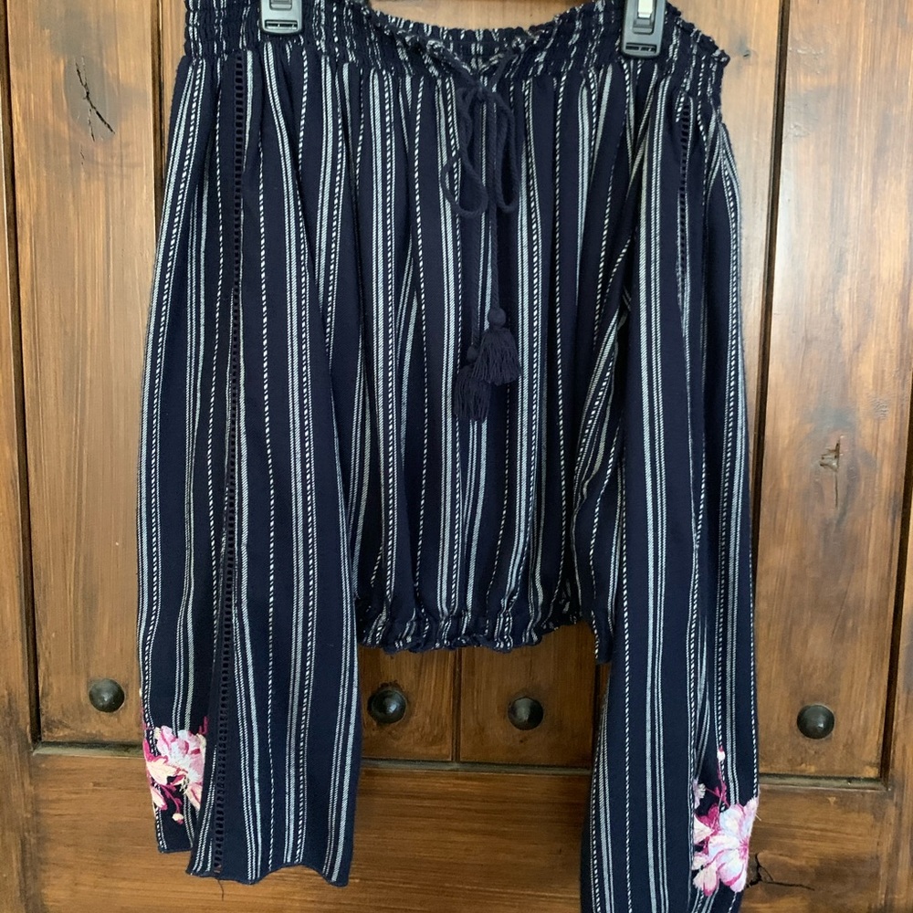 Crop top